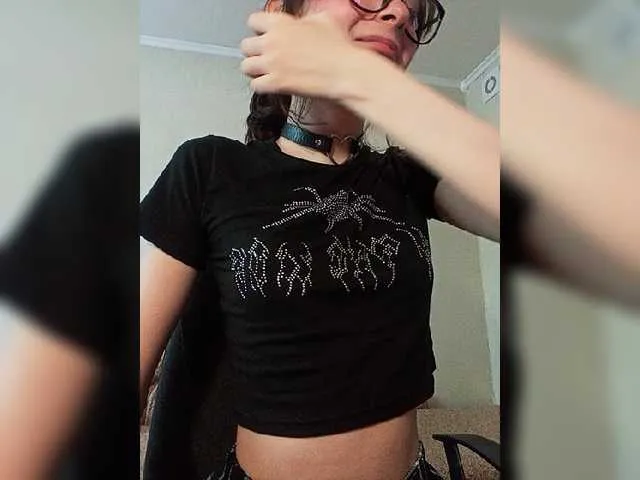 Live sex webcam photo for Twulya #275486968