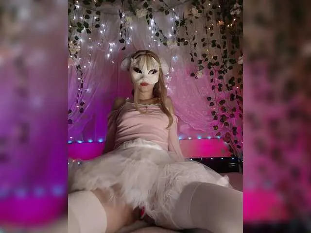 Live sex webcam photo for Tyanochk #288936864