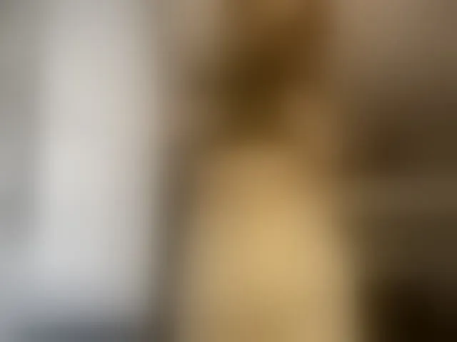 Live sex webcam photo for TyeshaDirksen #292537753