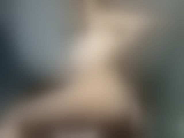 Live sex webcam photo for TyeshaDirksen #294182640