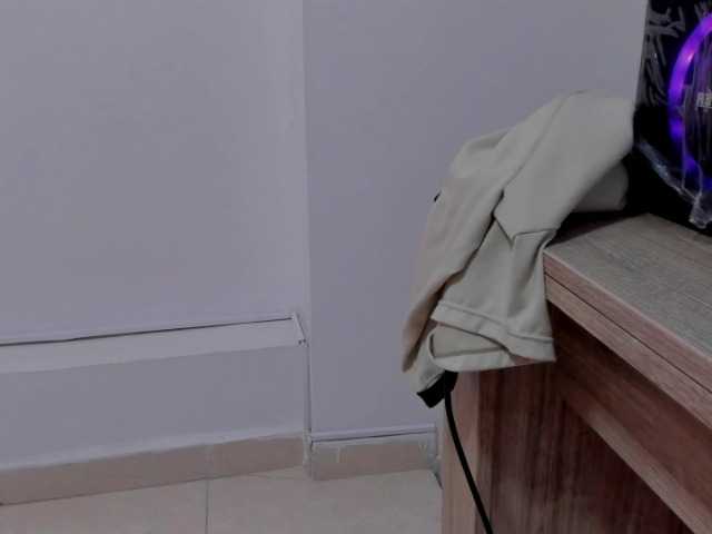 Live sex webcam photo for Tyler-dredd #276306313