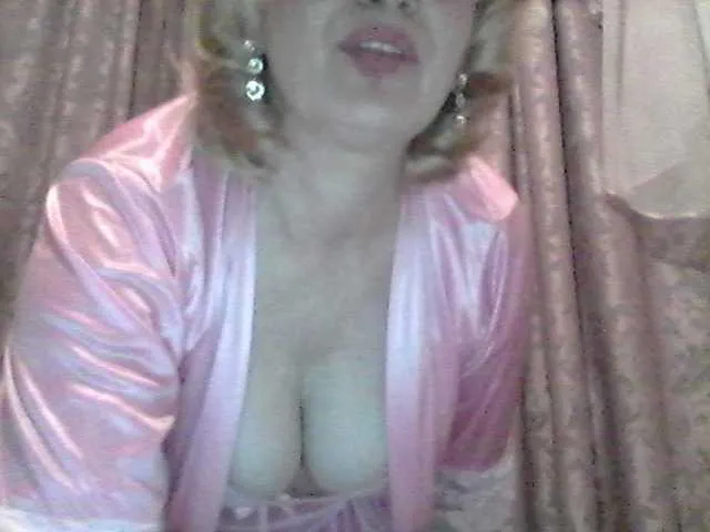 Live sex webcam photo for Ur-Mami #273348213