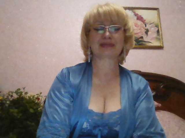 Live sex webcam photo for Ur-Mami #277652951