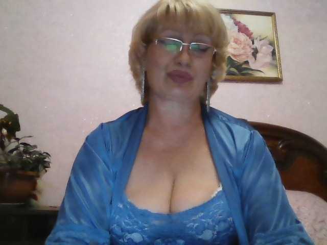 Live sex webcam photo for Ur-Mami #287186804