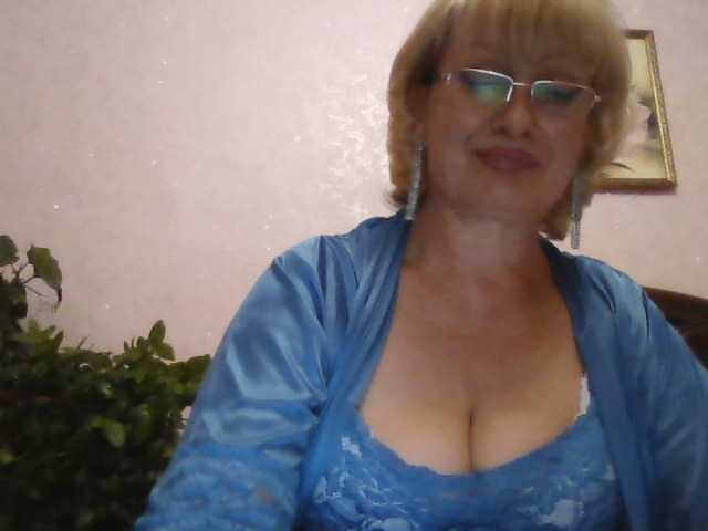 Live sex webcam photo for Ur-Mami #288229494