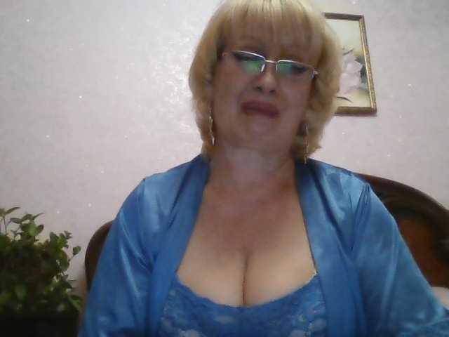 Live sex webcam photo for Ur-Mami #290036789