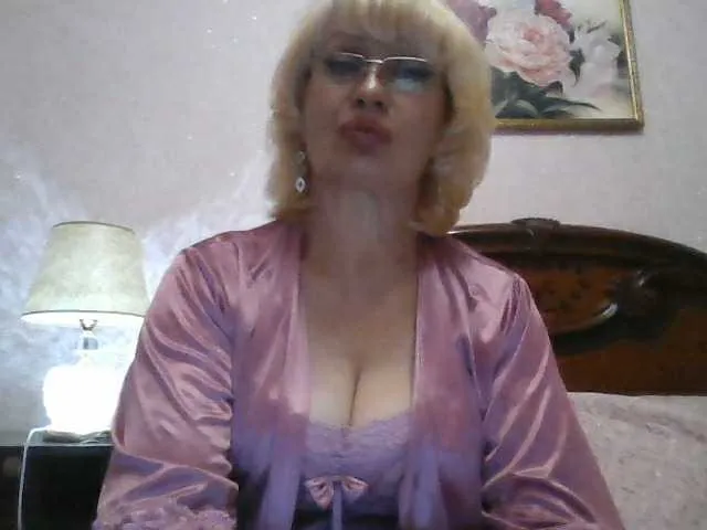 Live sex webcam photo for Ur-Mami #291847150