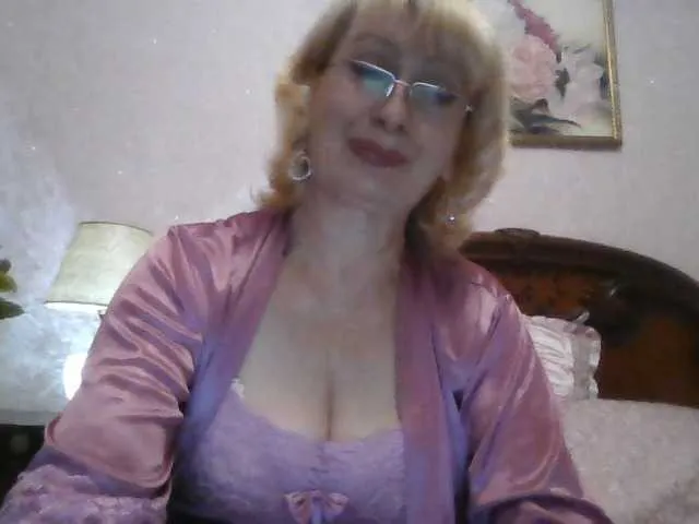 Live sex webcam photo for Ur-Mami #292384623