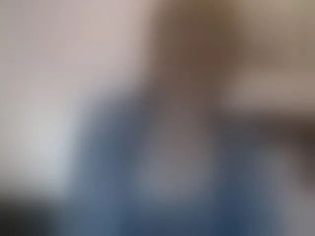 Live sex webcam photo for Ur-Mami #293232896