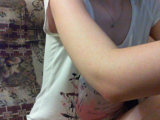 Live sex webcam photo for Urania33 #160751956