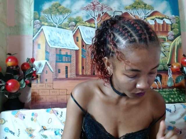 Live sex webcam photo for Urcule #292408190