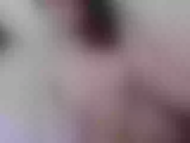 Live sex webcam photo for UrsweetLUNA #290832770