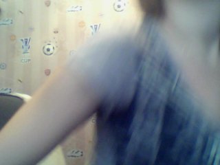 Live sex webcam photo for V-I-K-A #143249014