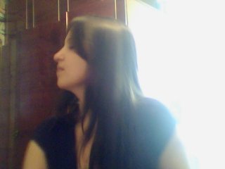 Live sex webcam photo for V-I-K-A #148990117