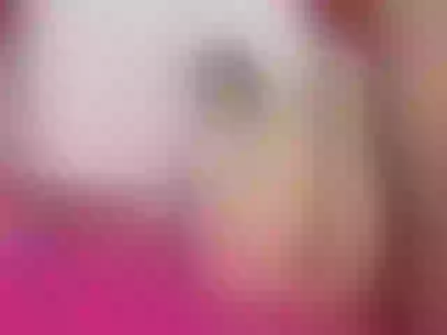 Live sex webcam photo for VALERYY-ROSE #292177807