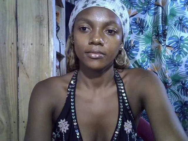 Live sex webcam photo for VALLYRAZ #292478617