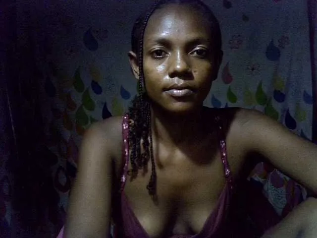 Live sex webcam photo for VALLYRAZ #292948895