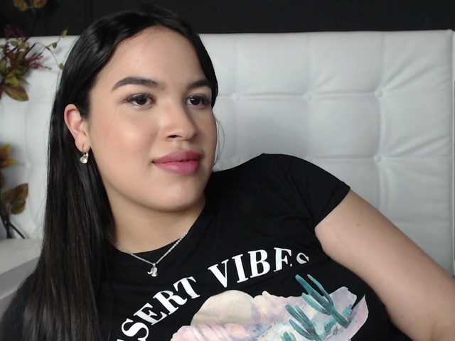 Live sex webcam photo for VANERUIZ-511 #271764934