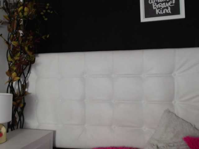 Live sex webcam photo for VANERUIZ-511 #271965889