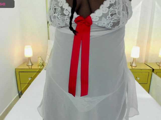 Live sex webcam photo for VICKYWALLES #276112454