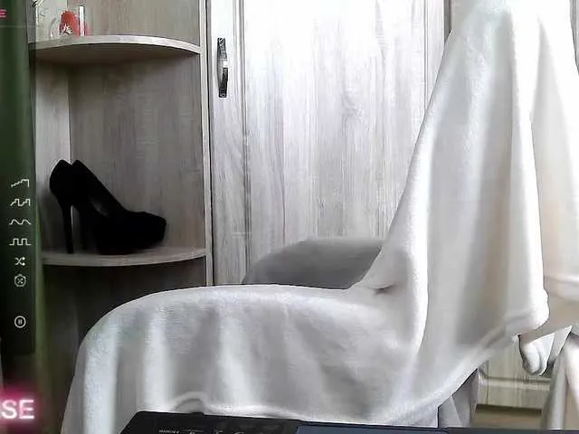 Live sex webcam photo for VILENIKA #276203004