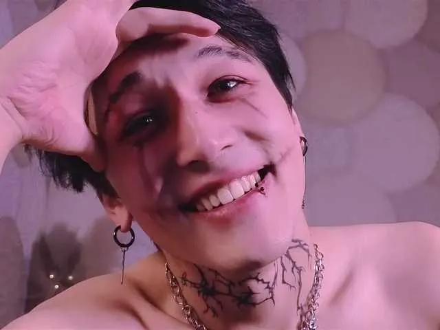 Live sex webcam photo for VINNIEHACKER #276607911