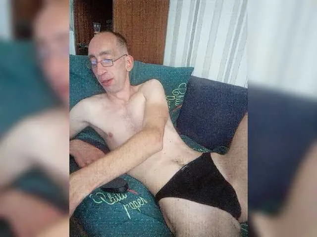 Live sex webcam photo for VITALIPYPSIK #275671053
