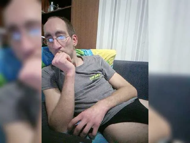 Live sex webcam photo for VITALIPYPSIK #276718901