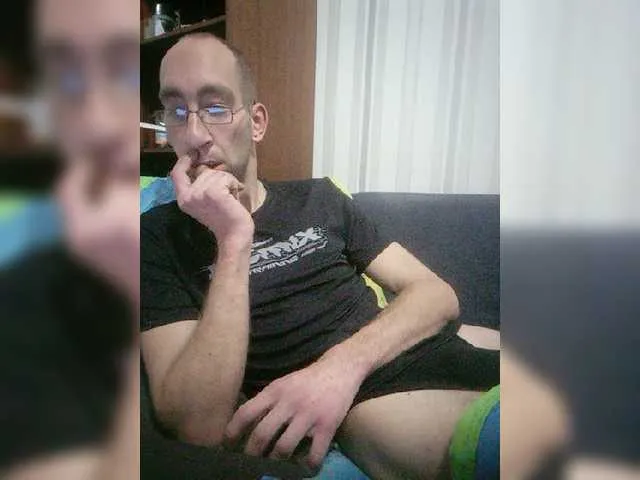 Live sex webcam photo for VITALIPYPSIK #276784309