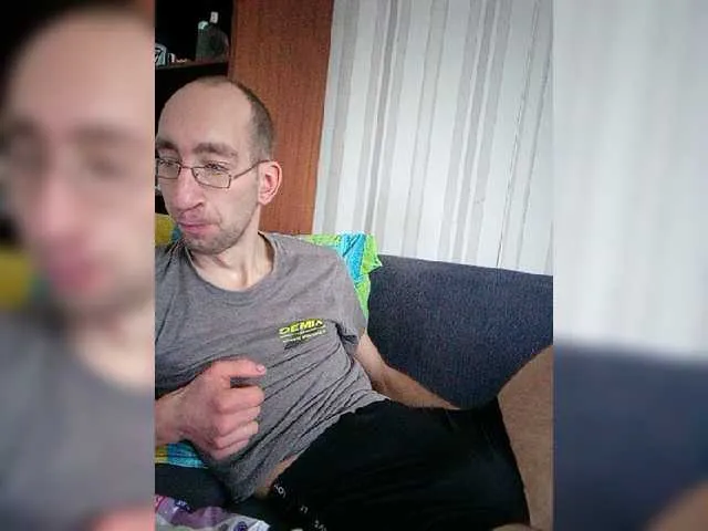 Live sex webcam photo for VITALIPYPSIK #277145981