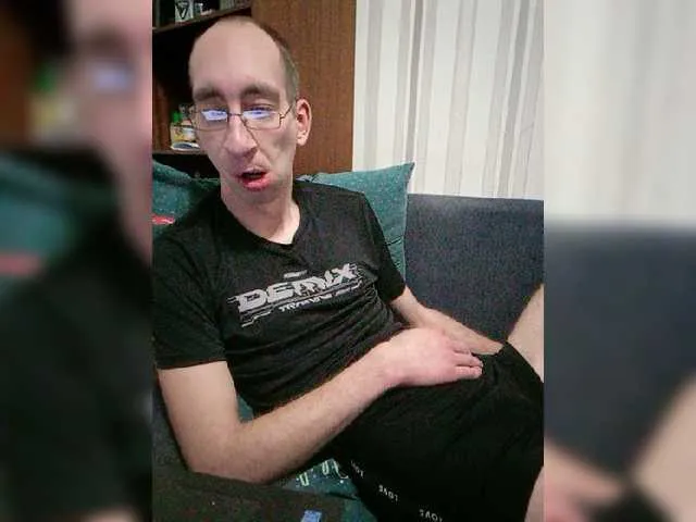 Live sex webcam photo for VITALIPYPSIK #277208564