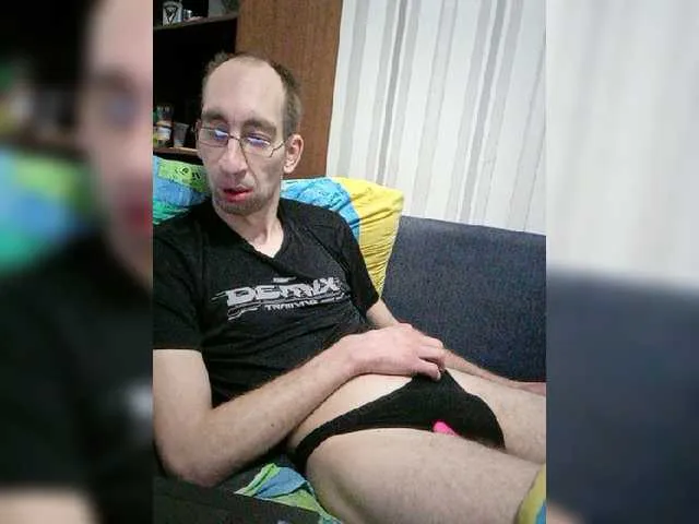 Live sex webcam photo for VITALIPYPSIK #277375477