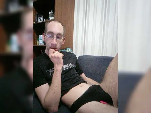 Live sex webcam photo for VITALIPYPSIK #277478444