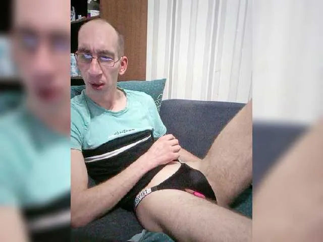 Live sex webcam photo for VITALIPYPSIK #277491335