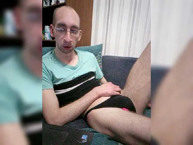 Live sex webcam photo for VITALIPYPSIK #277524683