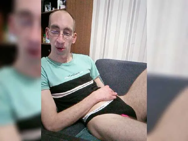Live sex webcam photo for VITALIPYPSIK #277543445