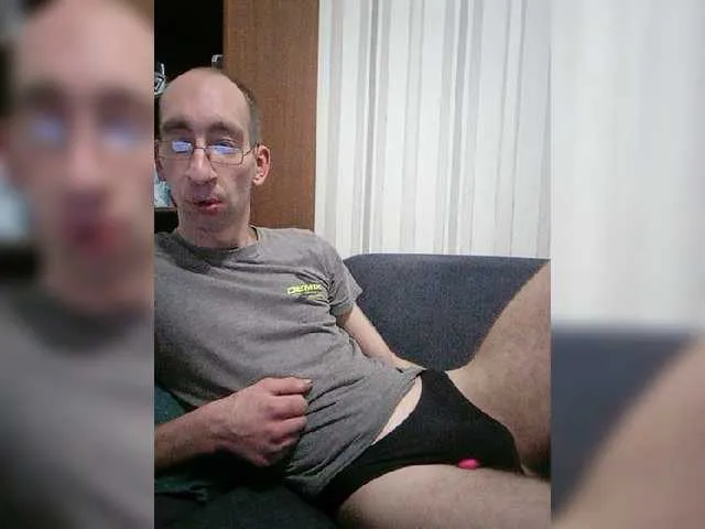 Live sex webcam photo for VITALIPYPSIK #277589500