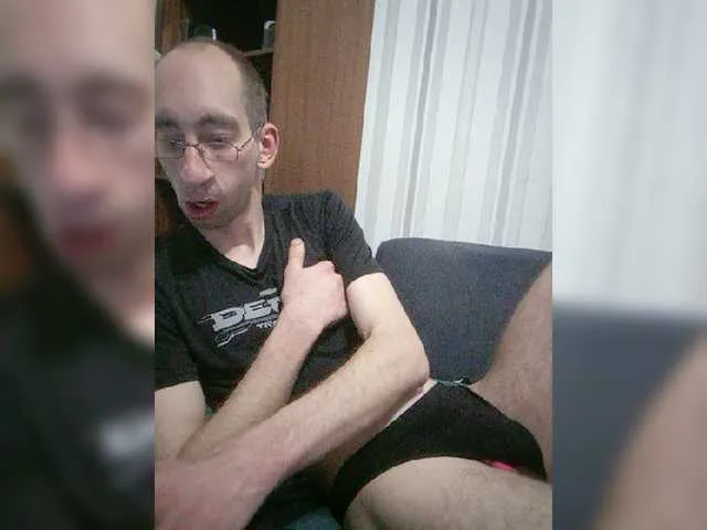 Live sex webcam photo for VITALIPYPSIK #277652762