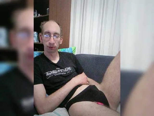 Live sex webcam photo for VITALIPYPSIK #277857531