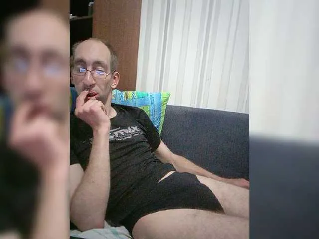Live sex webcam photo for VITALIPYPSIK #277863129