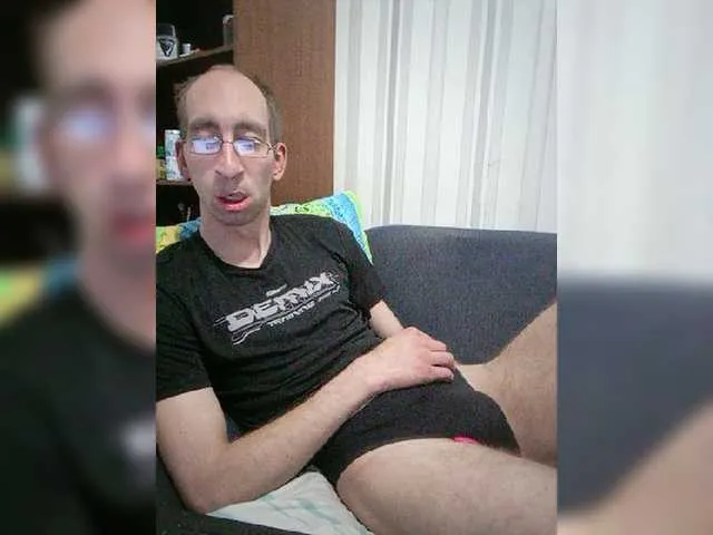 Live sex webcam photo for VITALIPYPSIK #277869592