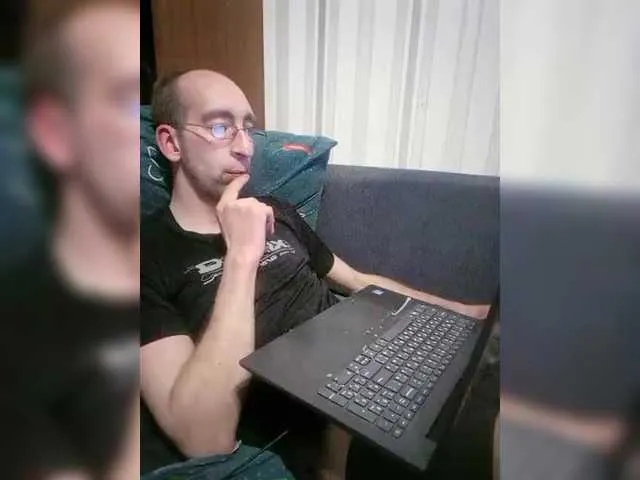Live sex webcam photo for VITALIPYPSIK #290671028