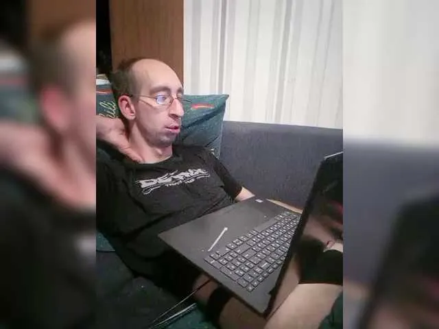 Live sex webcam photo for VITALIPYPSIK #290863123