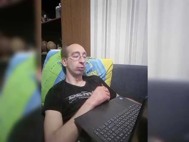 Live sex webcam photo for VITALIPYPSIK #290890316