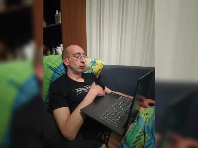 Live sex webcam photo for VITALIPYPSIK #291010709