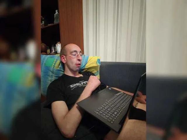 Live sex webcam photo for VITALIPYPSIK #291071834