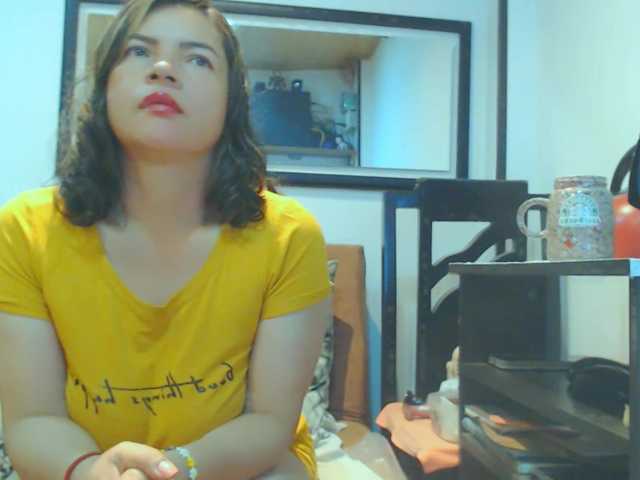 Live sex webcam photo for VKKTORIAAA #277144377