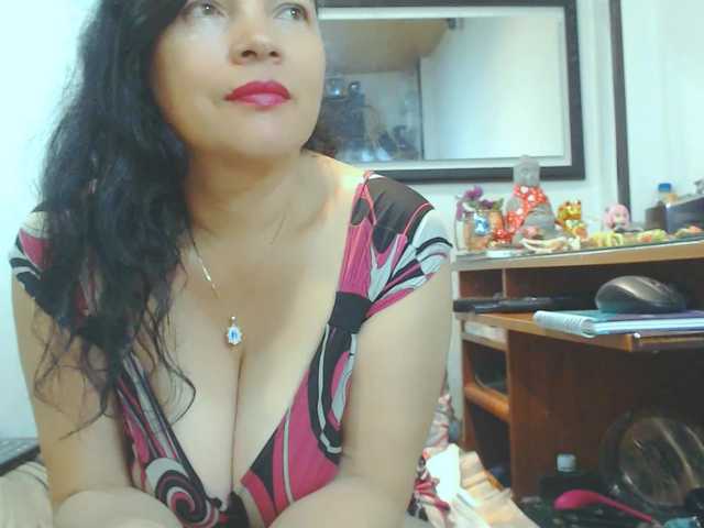 Live sex webcam photo for VKKTORIAAA #291150532