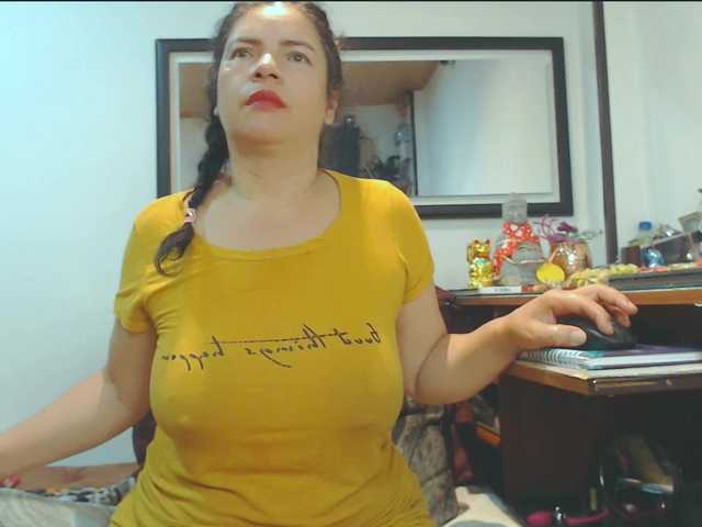 Live sex webcam photo for VKKTORIAAA #291336882