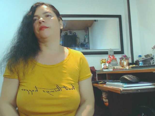 Live sex webcam photo for VKKTORIAAA #291511947